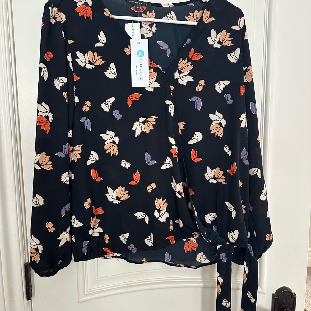 Women's Floral Wrap Top - Black